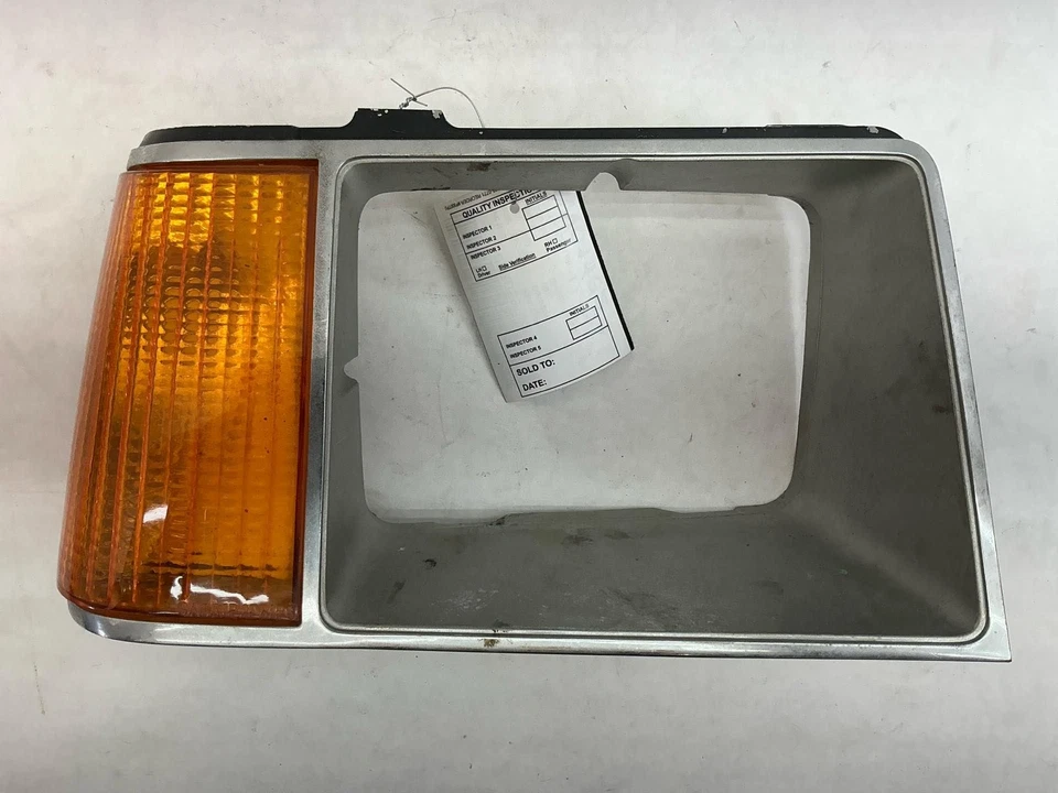RH HEADLIGHT BUCKET FOR 1989 FORD ESCORT - Image 2 of 4