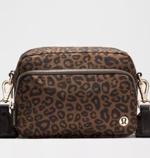 SAME DAY SHIP LULULEMON Everywhere Crossbody Bag 2L Metal Hardware~Leopardo/Gold