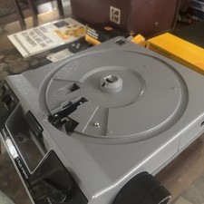 NOS  WORKING  Kodak Ektagraphic III E Plus Projector, Remote, Carousel,case