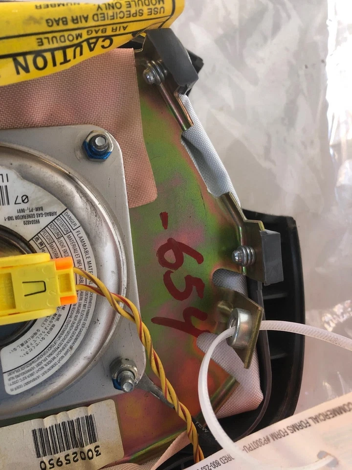 Подушка безопасности CHEVY GEO TRACKER 99 00 01 02 03 04 - Изображение 4 из 4