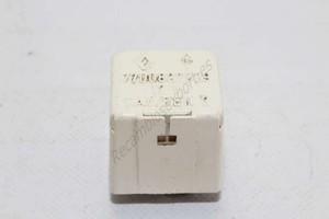 7700822929 реле аналоги