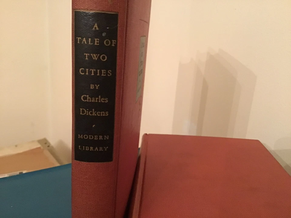 A Tale of Two Cities by Charles Dickens, HC, Co. 1950, The Modern Library — 第 2/4 张图片