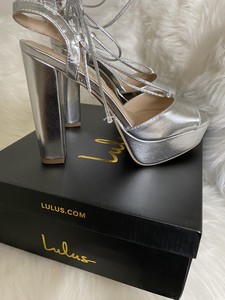 lulus silver heels