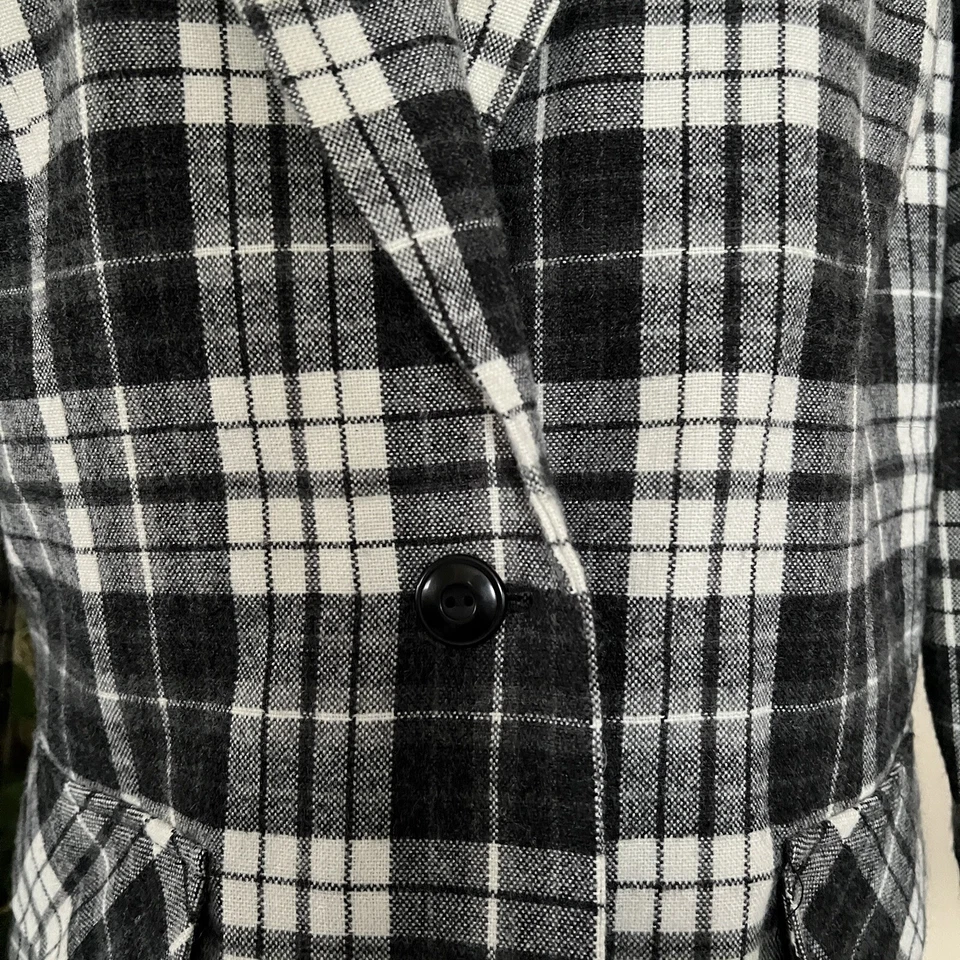 Blazer Leslie Fay Vintage Blanco y Negro Franela a Cuadros Talla 12 Mezcla de Lana Foto 2 de 4