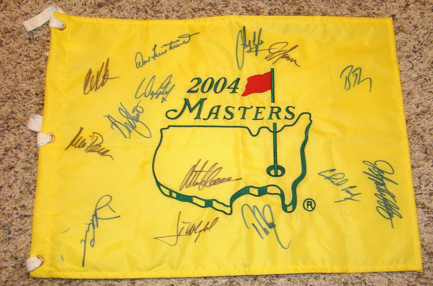 MASTERS Portland Mall 2004 FLAG with 14 Max 63% OFF CHAMPIONSHIP MAJOR WINNERS GOOSEN LOVE