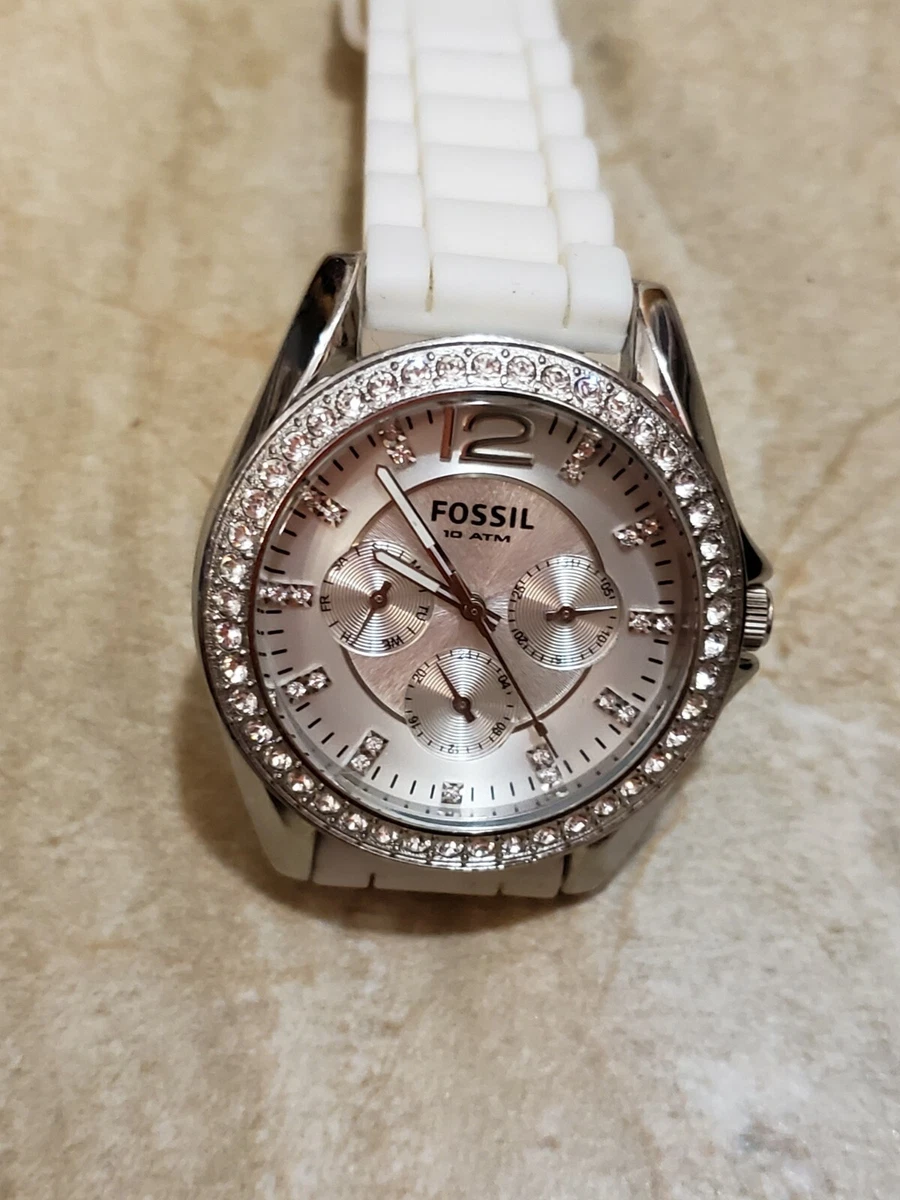 Women s White Fossil Watch Silver Steel Rim Diamonds Design Ships FAST from U.S