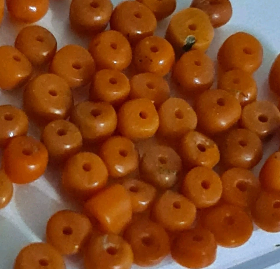 Vintage Antique Natural Coral Beads Salmon 5.6 grams 🇮🇹  - Image 2 of 4