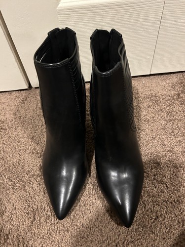 New BCBGeneration Alexis Nappa Smooth Black Booties Size 7.5 Boots - Picture 6 of 7