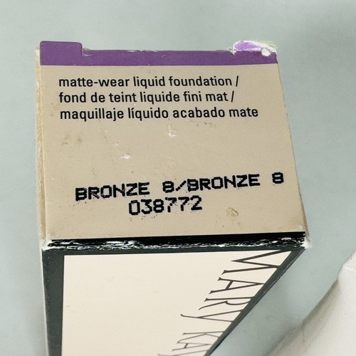 Mary Kay TimeWise Matte Wear Bronze 8 Liquid Foundation 1 oz. 038772 New in Box - Picture 3 of 11