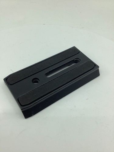Manfrotto 501PL Sliding QR V2 Plate  - Good Condition No screws