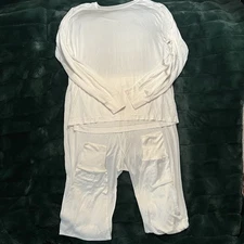 LL Bean 100% Silk White 2 Piece Pajama Base Layer Set Women's Large