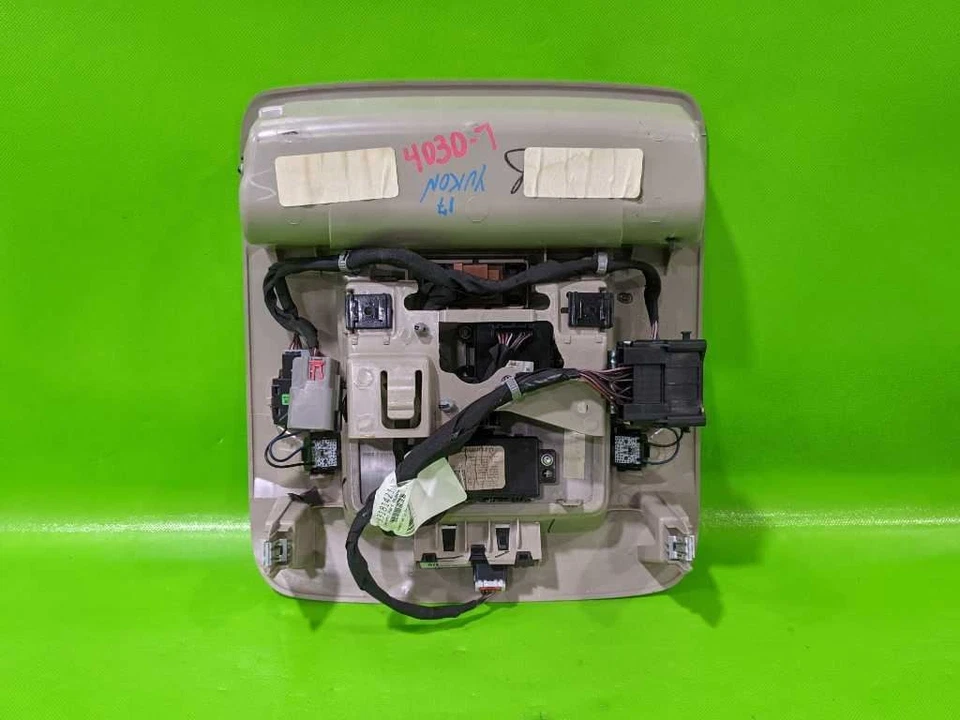 15-20 YUKON XL TAHOE SUBURBAN OVERHEAD CONSOLE W/SUNROOF OEM 4030-7 - Image 3 of 3