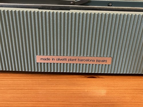 Olivetti Lettera 32 Máquina de Escribir Huevo de Pato Azul Portátil con Estuche de Transporte De Colección - Imagen 11 de 16