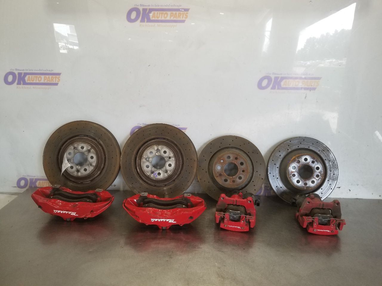 Maserati Levante Brake discs Set Red