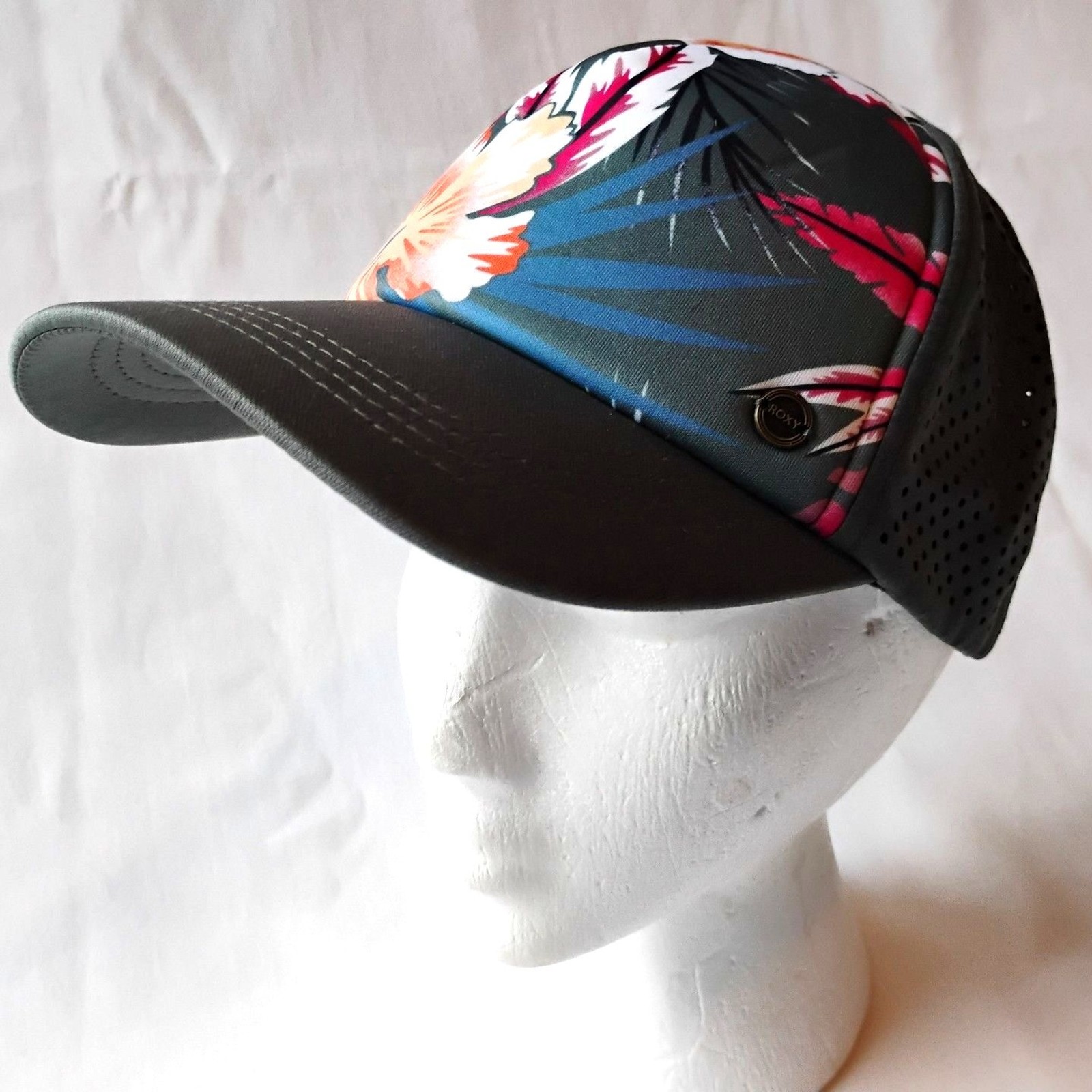 Roxy quick dry watersports baseball cap - image 3