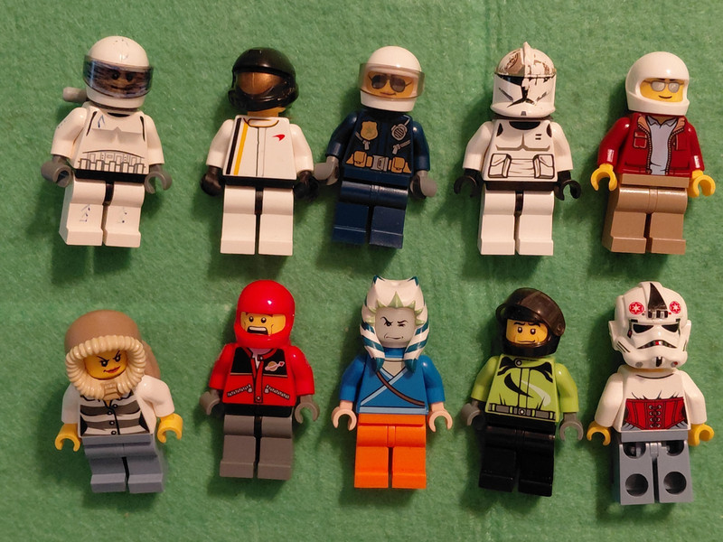 LEGO Lot of 10 Assorted Mini Figures -Space etc.