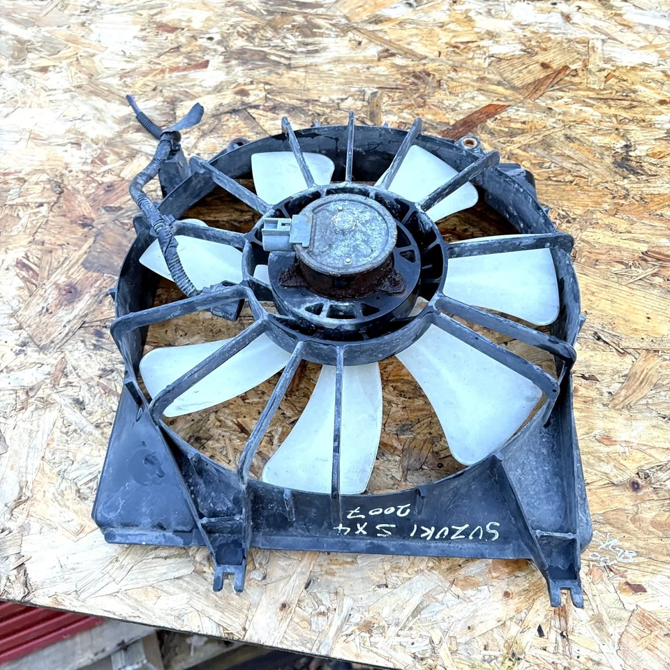 2635005820 RADIATOR COOLING FAN / 1712080JA0 / 7746052 FOR SUZUKI SX4 EY, 2007 - image 2 of 4