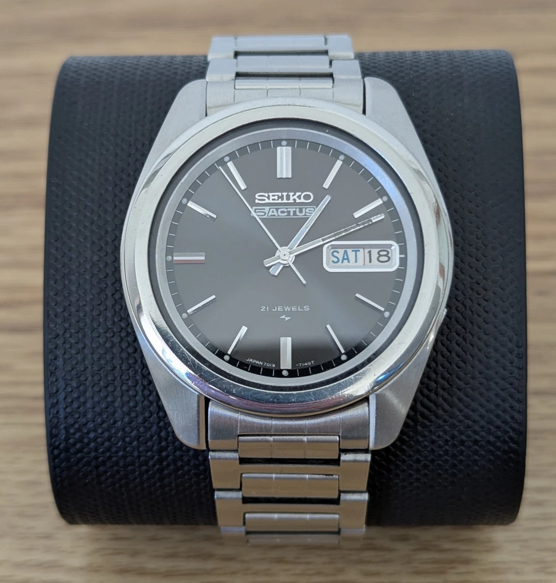 Seiko 5 Mechanical (Automatic) Silver Band Wristwatches for sale