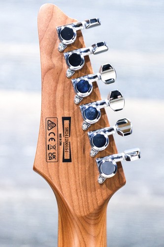 Ibanez AZ24S1F Standard Transparent Black Sunburst Roasted Maple Neck El. Guitar - Picture 6 of 18