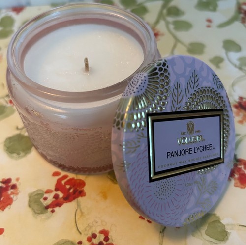 NEW VOLUSPA PANJORE LYCHEE CANDLE 3.2 OZ GLASS JAR with LID - Picture 2 of 2
