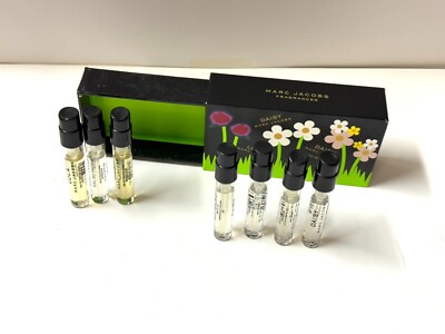 lot 7 x  Eau So Flesh , Marc Jacobs  Edt size  1,5 ml 0.05 oz