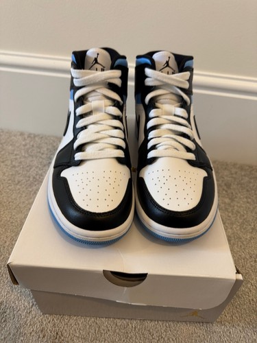 Jordan 1 Mid University Blue Black White W7.5 | UK 5 - Picture 2 of 5