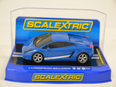 Scalextric C3075 Lamborghini Gallardo - 1:32 Slotcar Model in OVP 