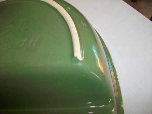 HULL POTTERY OVEN PROOF GREEN DRIP AVOCADO DIVIDED VEGETABLE BOWL - Picture 6 of 10