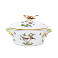Herend "Rothschild Bird" Covered Vegetable Dish, Bird Finial