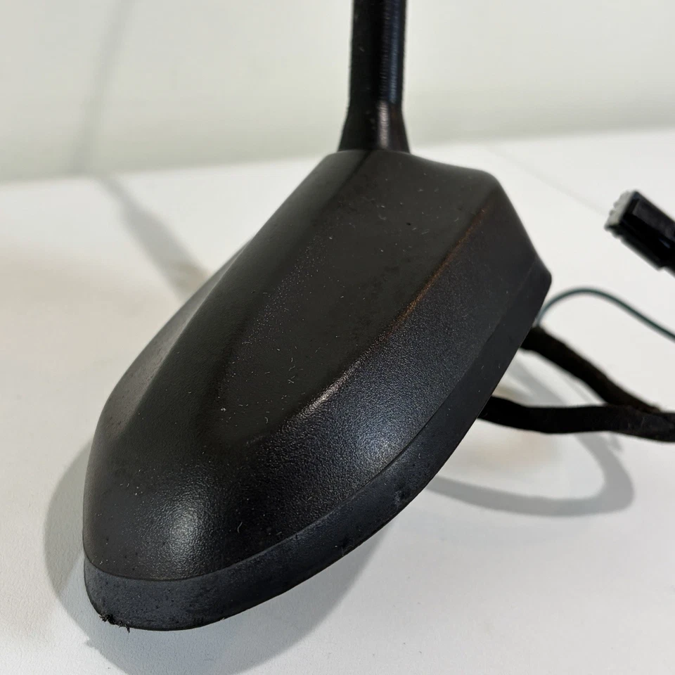 Base de antena de escape Ford Fusion 2013-2016 con conjunto de mástil de varilla DS7T-19G461-BD Foto 2 de 4