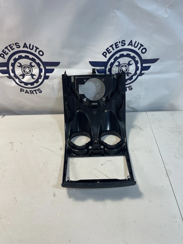 Nissan Rogue 2011-2013 negro tablero central radio ventilación bisel. 68260-1VK0A Foto 3 de 4