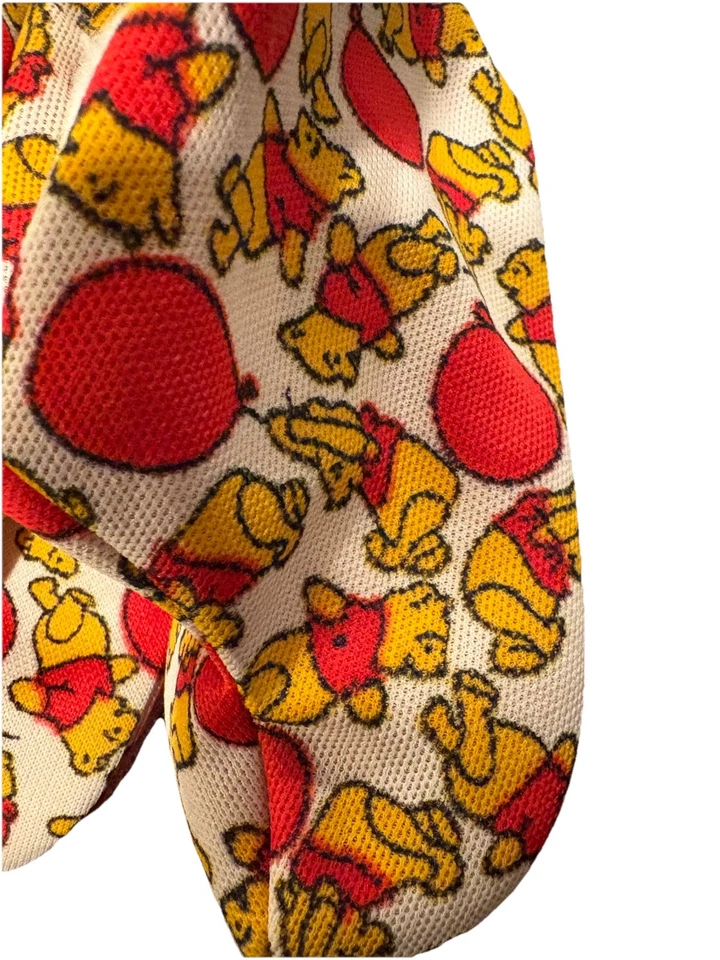 Zapatillas Disney Winnie The Pooh Vintage Niño Pequeño Talla 7 Usadas en Excelente Condición Foto 4 de 4