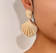 Big Gold Scallop Shell Stud Earrings Drop Dangle