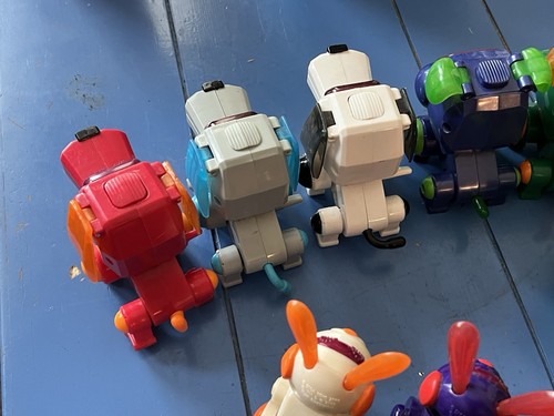 Vintage Lot of 19 McDonald's Poo-Chi Robotic Dogs 2000s Mcdonald's Sega Pets - Picture 12 of 17
