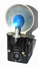 KODAK BROWNIE FLASH SIX 20 CAMERA w/ FLASH  BULB - TESTED SHUTTER