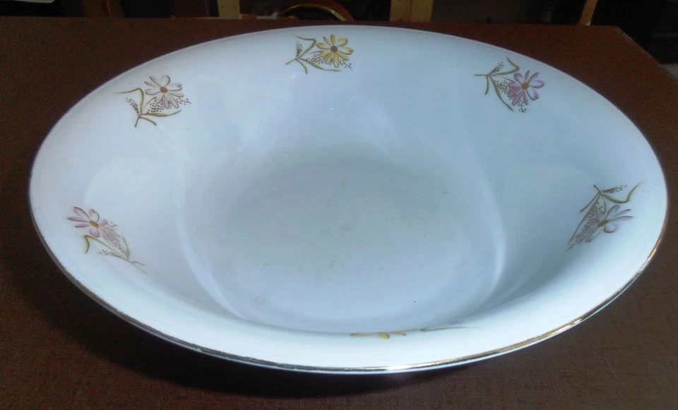 Winterling ca. 40er Jahre: Schüssel Goldrand mit Blumenmuster - Bild 1 von 1
