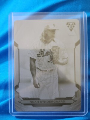 Printing Plate!!!!   2019 Topps Triple Threads - #1 Noah Syndergaard