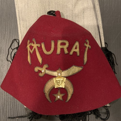 VINTAGE MURAT SHRINERS JEWELED FEZ HAT 