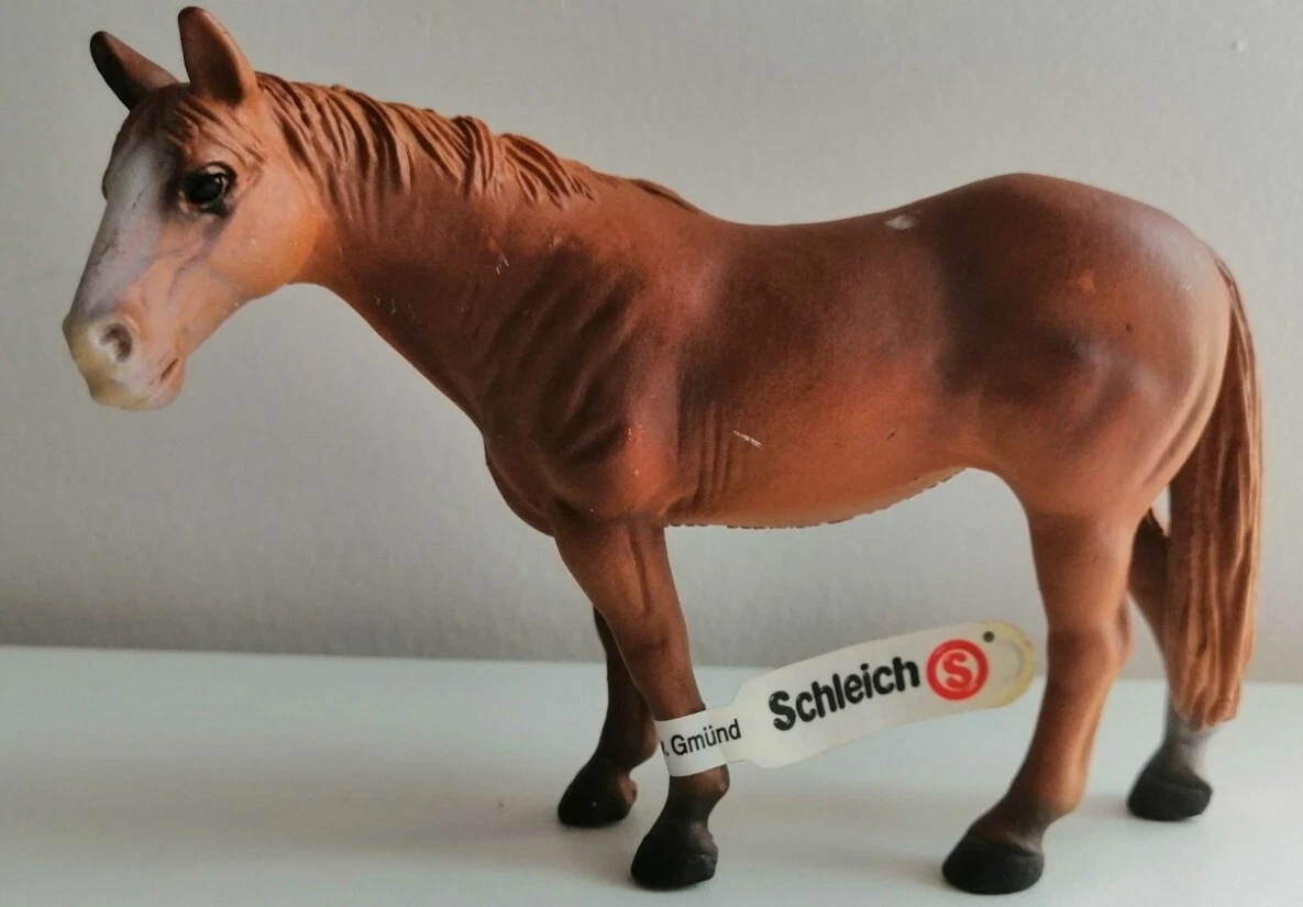 Schleich Quarter Horse Retired 13251 with tag