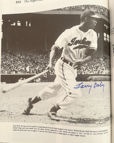 Negro Leagues Book Autographed by 62 Willie Mays Hank Aaron Banks Doby Stone - Picture 9 of 17