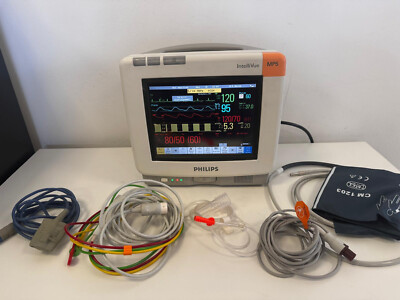 Philips IntelliVue MP5 Vital signs monitor mit Zubehör