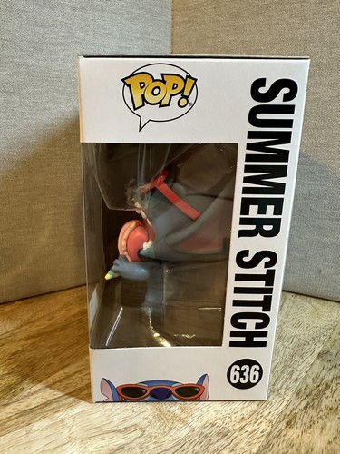 FUNKO POP DISNEY LILO & STITCH # 636 SUMMER STITCH SCENTED HOT TOPIC Exc W/Case - Picture 5 of 7