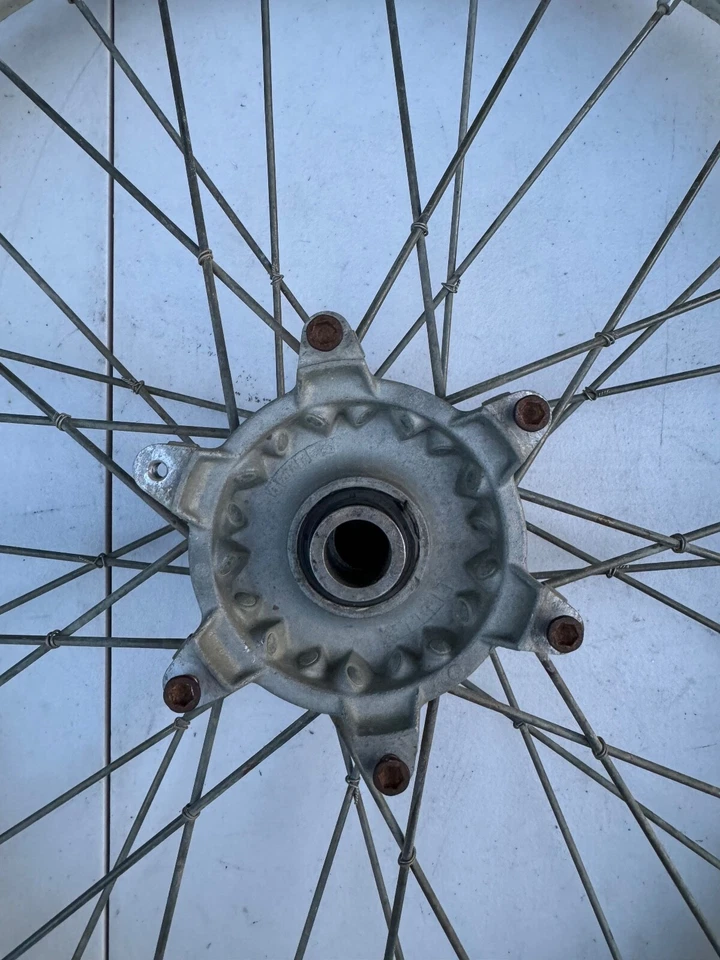 Rueda delantera yamaha DID 21" plata yz yzf 125 125x 250 250x 250f 426f 450f Foto 3 de 4