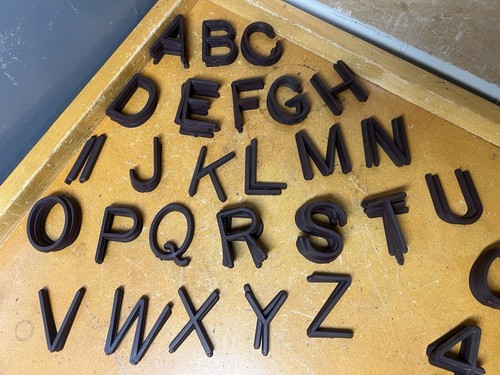 Magnet Hard Plastic Engraver Letters ~