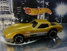 2025 Hot Wheels '82 CORVETTE STINGRAY Gold Multi Gift Pack Exclusive LOOSE
