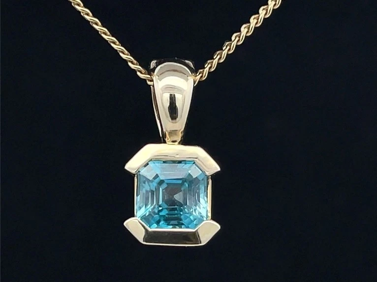 ANHÄNGER AUS 375/- GELBGOLD MIT  ZIRKON FACETTENREICH SCHMUCKJAGD - Bild 2 von 4