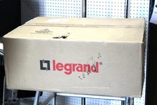 Middle Atlantic UPS-LO-1000RT Legrand UPS Double-Converstion Online 1000VA