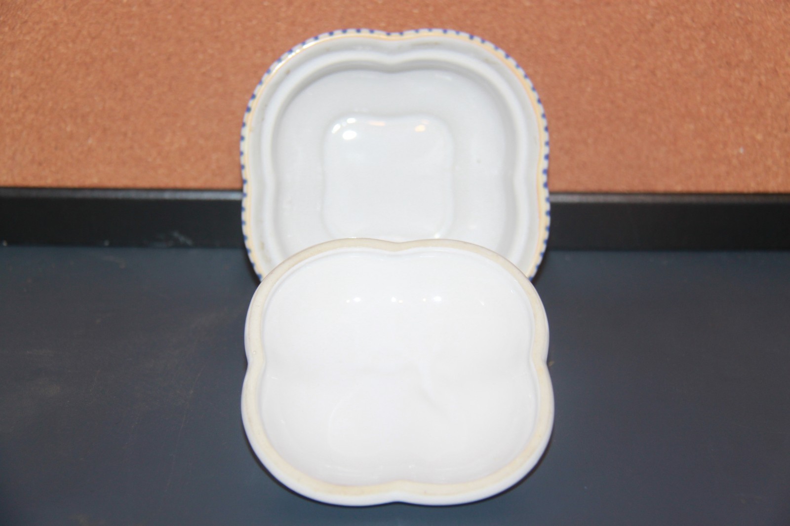 Prestige Place Provence Collection, Hand-Painted, Porcelain Trinket Box with Lid