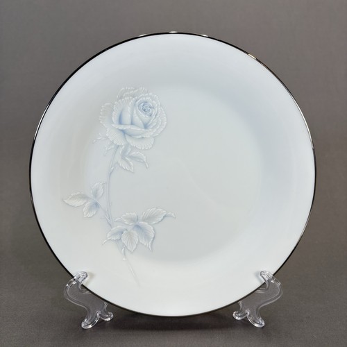 Noritake Virtue Salad Plates 8 1/4" Set of 4 White Blue Roses Platinum Trim - Picture 2 of 9