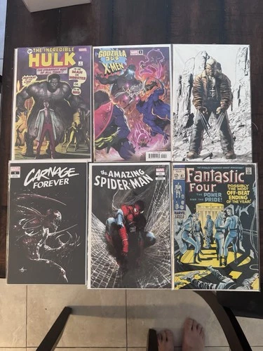 6 Marvel Comic lot Hulk, X-Men, Wolverine, Venom, Spiderman, Fantastic Four